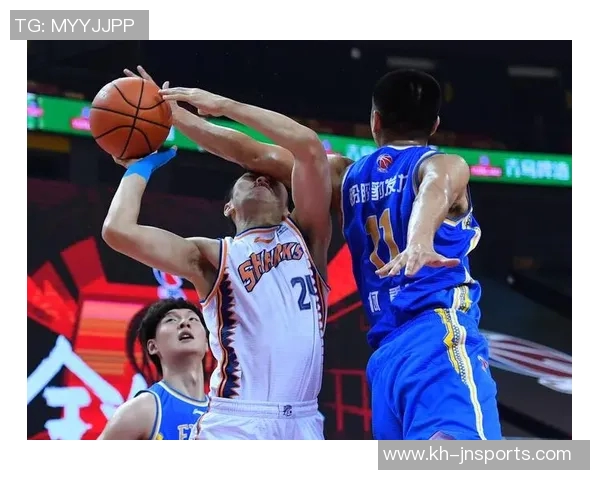 体育实时数据深入分析上海篮球队战术布局与比赛策略的创新与挑战