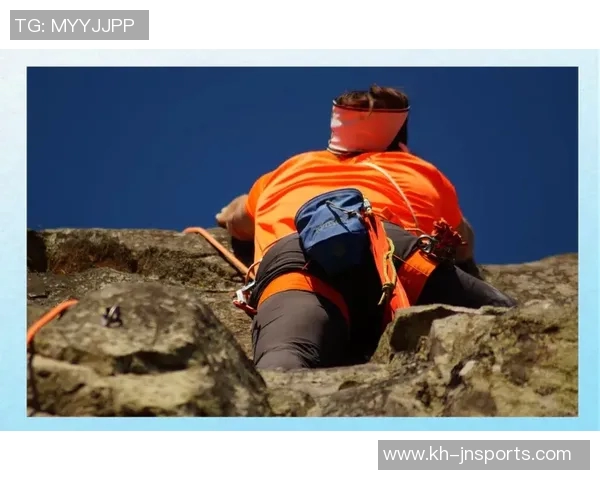 运动数据攀岩深度探索揭秘成都攀岩队的战术与边路渗透技巧 运动数据攀岩深度探索揭秘成都攀岩队的战术与边路渗透技巧